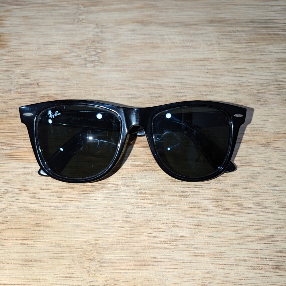 Men's Original Ray-Ban Wayfarers
